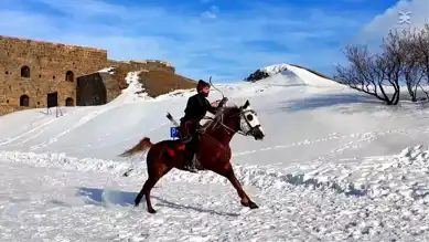 Aziziye Tabyası'nda Aile Buluşması: Köklerden Göklere