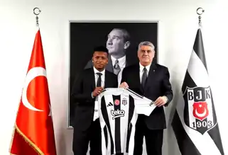 Beşiktaş, Keny Arroyo'yu Transfer Etti!