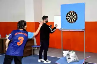 Bitlis'te Okullararası Dart Şampiyonası Başladı