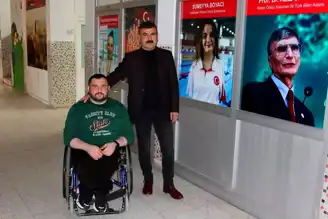 Cam Kemikli Memur Rıdvan Ünal'ın İlham Veren Hikayesi
