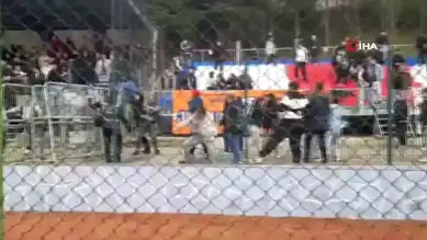 Samsun'da Amatör Maçta Taraftar Kavgası!