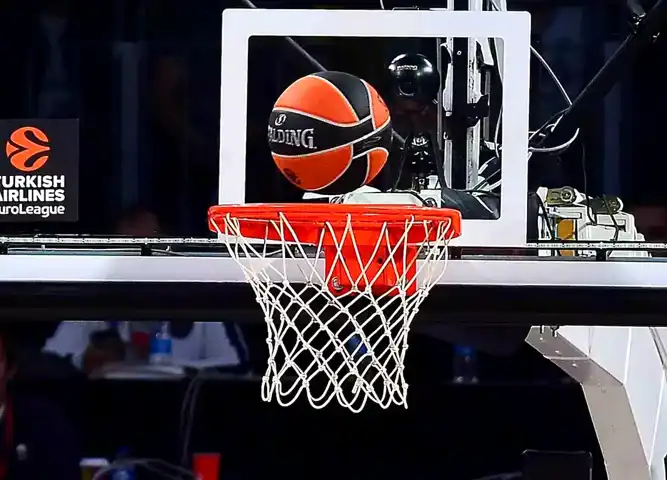 EuroLeague'de İlk Yarı Şampiyonu: Paris Basketball!