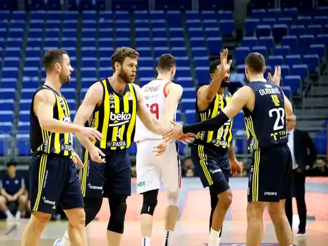 Fenerbahçe, Kupada Yarı Finale!