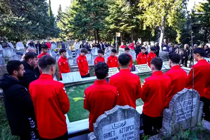 Eski Spor Yöneticisi Anıldı
